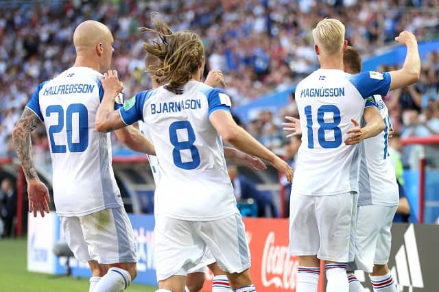 Soi kèo nhà cái trận Iceland vs Đan Mạch, 12/10/2020