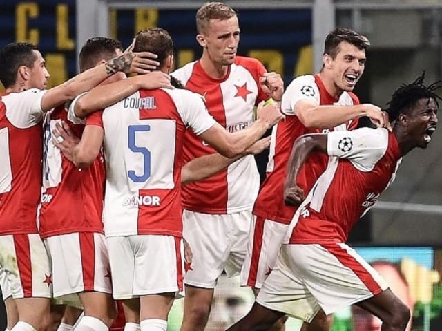 Soi kèo nhà cái trận Slavia Praha vs Hapoel Be’er Sheva, 4/12/2020