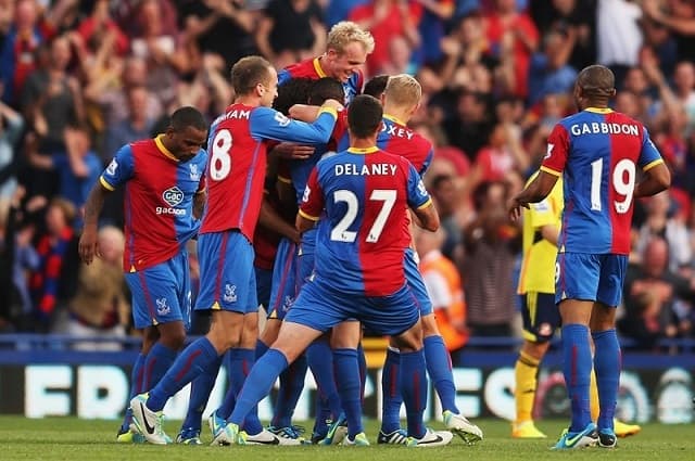 Soi kèo nhà cái trận Crystal Palace vs Leeds United, 7/11/2020