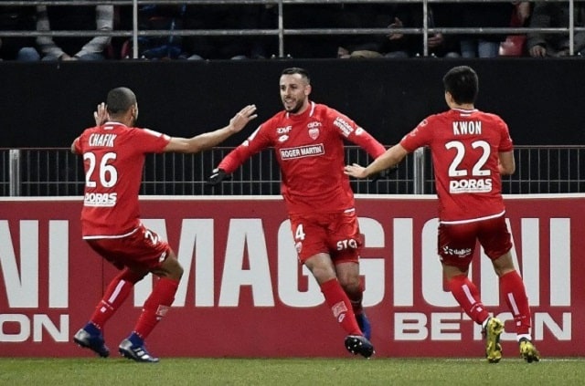 Soi kèo nhà cái trận Dijon vs Lens, 22/11/2020