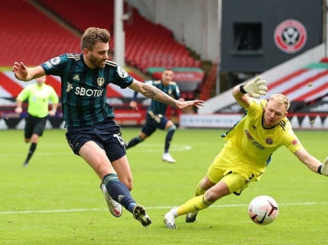 Soi kèo nhà cái trận Leeds vs Sheffield United, 3/4/2021