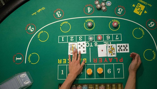 Những sai lầm khiến bạn mất rất nhiều tiền trong Baccarat